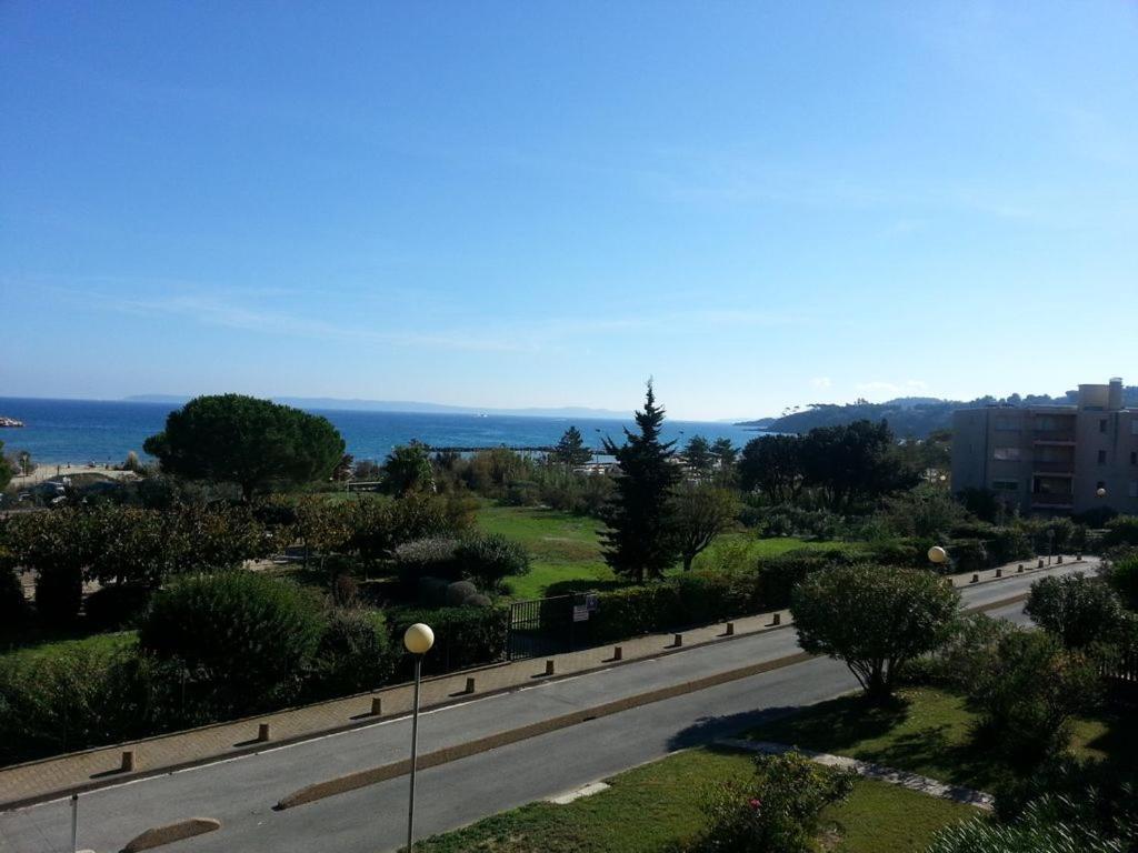 Flat Διαμέρισμα Bormes-les-Mimosas Εξωτερικό φωτογραφία