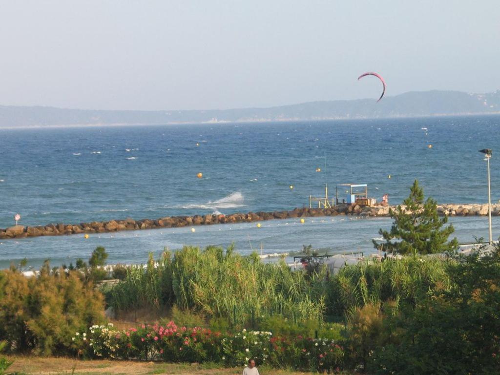 Flat Διαμέρισμα Bormes-les-Mimosas Εξωτερικό φωτογραφία