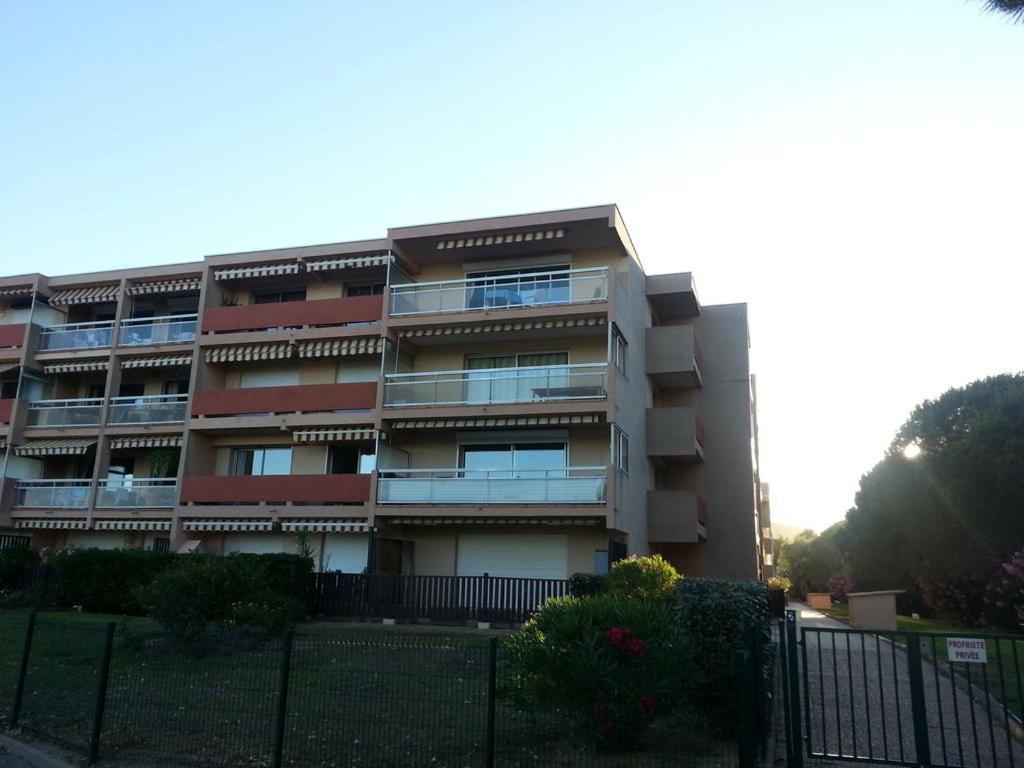 Flat Διαμέρισμα Bormes-les-Mimosas Εξωτερικό φωτογραφία